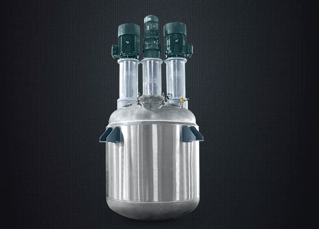 东北秋粮运输迎高峰 看金黄玉米如何“乘车坐船”去南方